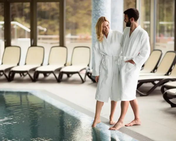 Idealne SPA dla dwojga w Krakowie: Jak wybrać pakiet marzeń?