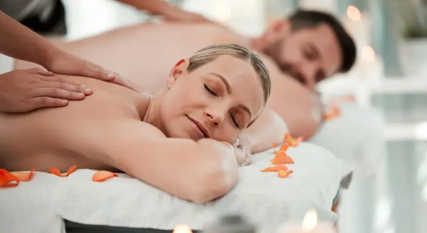 SPA dla dwojga Toruń: Pakiety, ceny, jak wybrać idealny relaks?