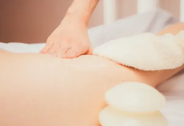 domowe spa antycellulitowe peeling kawowy bańka chińska